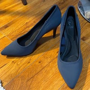 Simply Vera Vera Wang Heels 💕